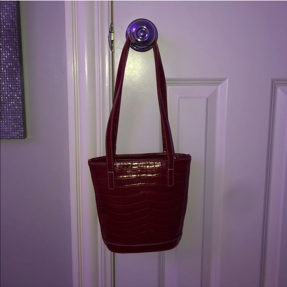 red croc material purse